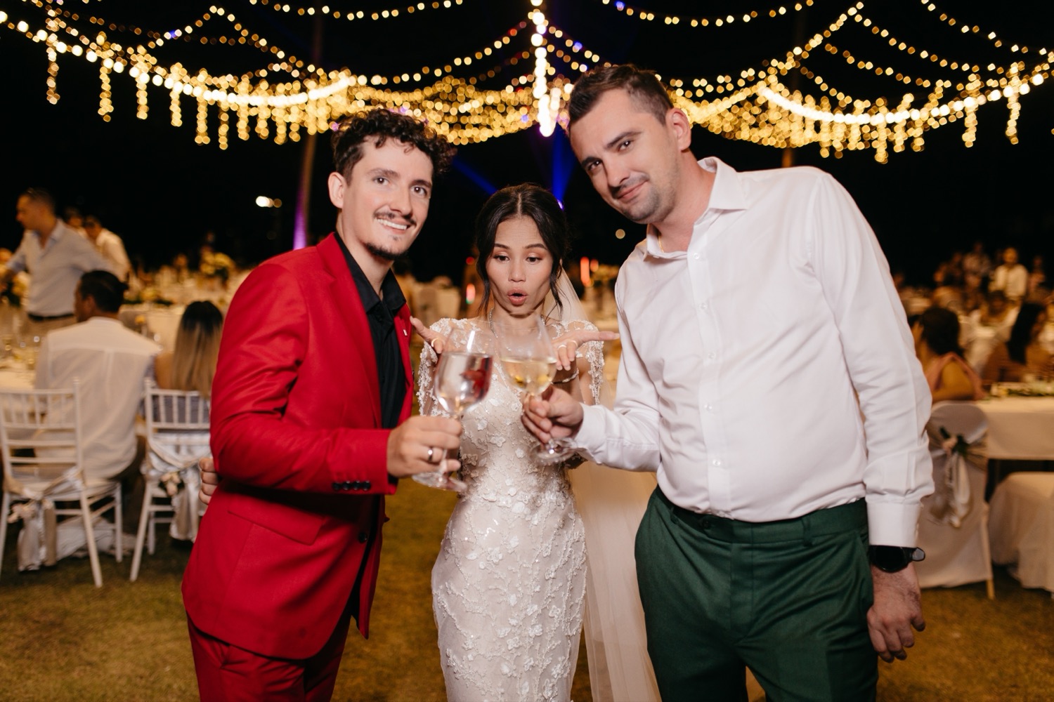Magician entertaining guests at a wedding in Phuket