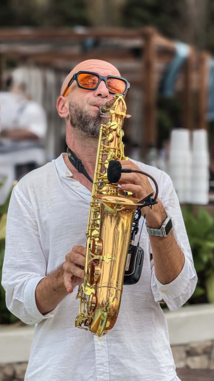 Saxophonist live in Phuket